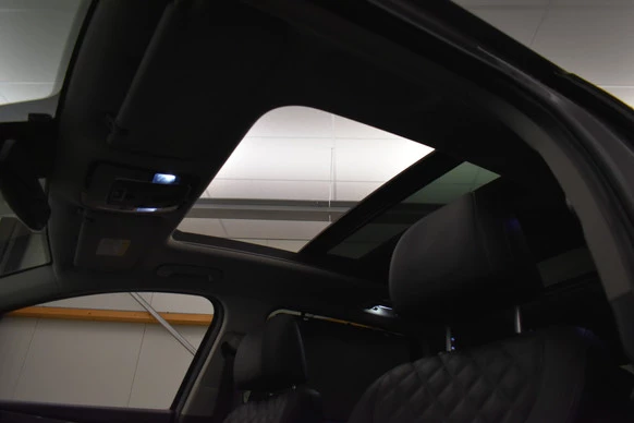 Hyundai Santa Fe - Afbeelding 2 van 30