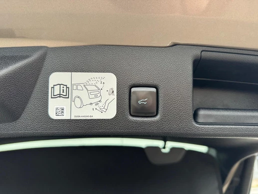 Ford Kuga - Afbeelding 27 van 30