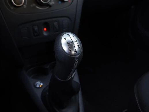 Dacia Sandero - Afbeelding 30 van 30