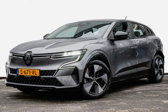 Renault Megane E-Tech - Afbeelding 1 van 30