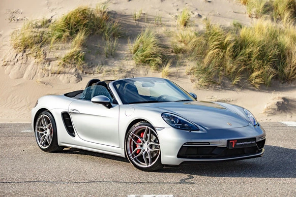 Porsche 718 - Afbeelding 1 van 30