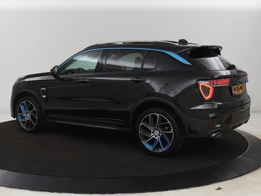 Lynk & Co 01 - Afbeelding 2 van 30