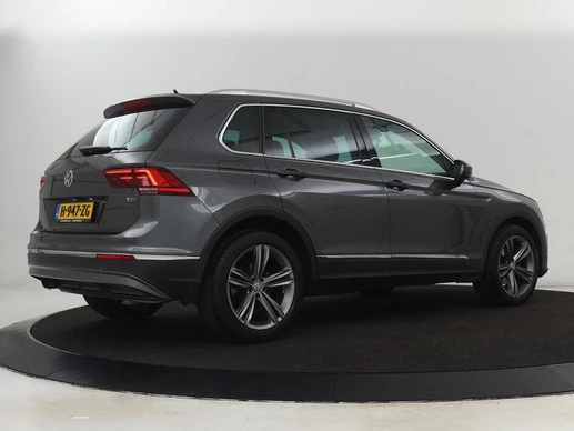 Volkswagen Tiguan - Afbeelding 28 van 30
