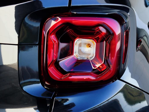 Jeep Renegade - Afbeelding 10 van 30