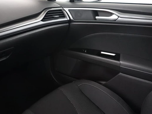 Ford Mondeo - Afbeelding 24 van 30