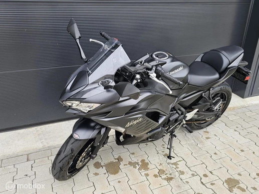 Kawasaki Ninja 650 - Afbeelding 7 van 10
