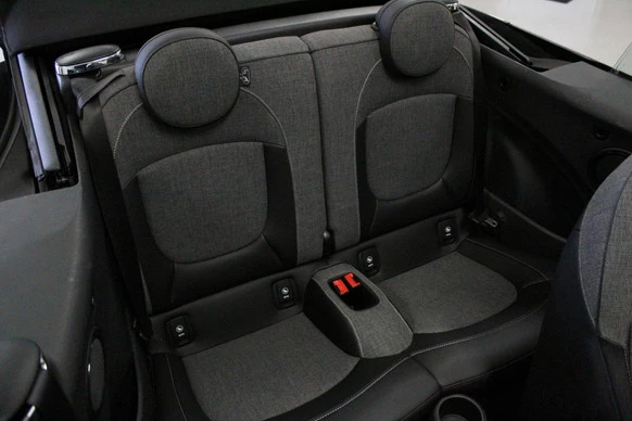 MINI Cooper Cabrio - Afbeelding 13 van 30