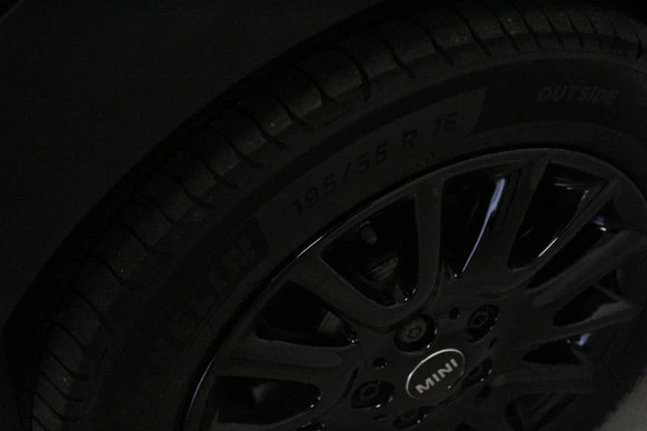 MINI Cooper Cabrio - Afbeelding 15 van 30