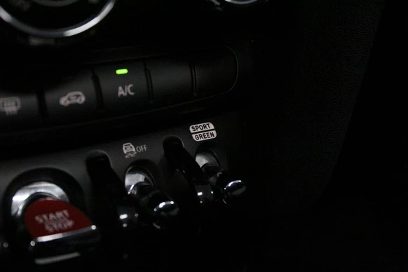 MINI Cooper Cabrio - Afbeelding 29 van 30