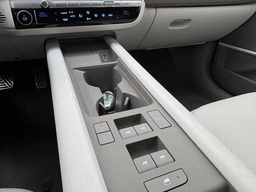 Hyundai IONIQ 6 - Afbeelding 21 van 30