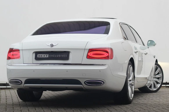 Bentley Flying Spur - Afbeelding 11 van 30