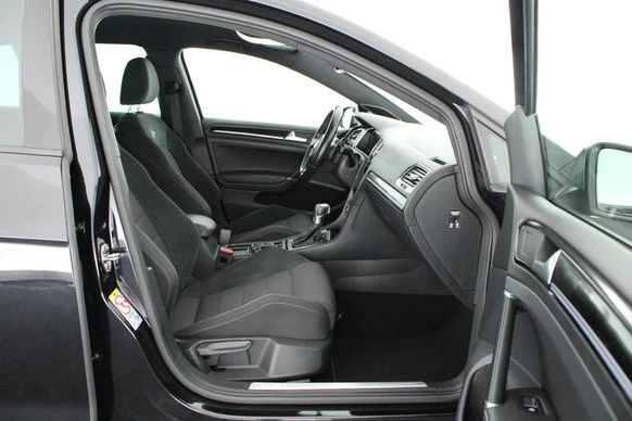 Volkswagen Golf - Afbeelding 14 van 30