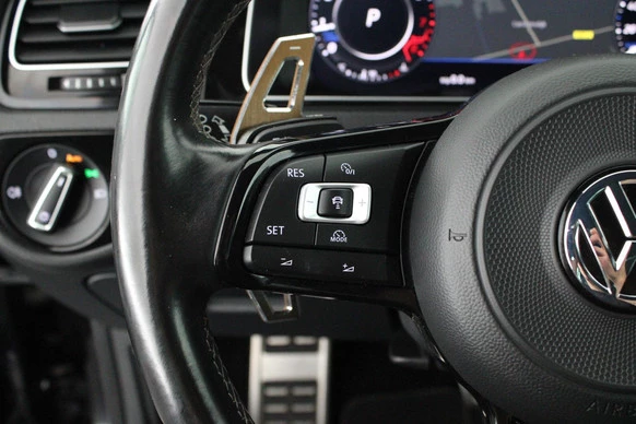 Volkswagen Golf - Afbeelding 19 van 30