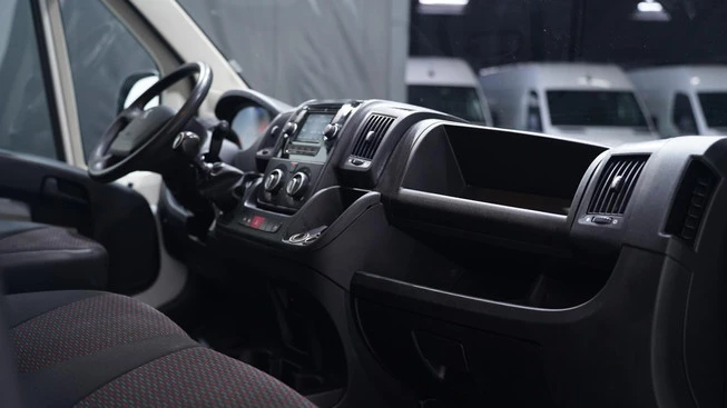 Peugeot Boxer - Afbeelding 21 van 30