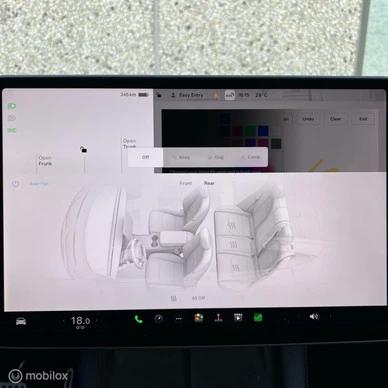 Tesla Model Y - Afbeelding 16 van 23