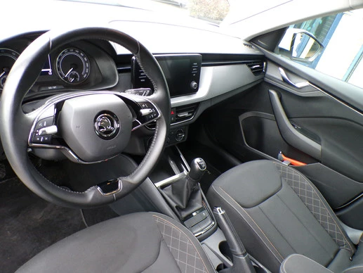 Škoda Kamiq - Afbeelding 4 van 19