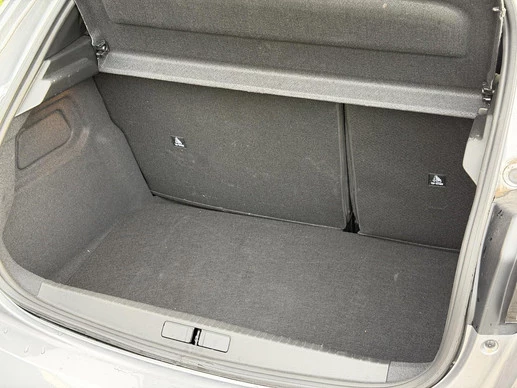 Peugeot 208 - Afbeelding 11 van 30