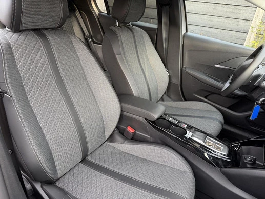 Peugeot 208 - Afbeelding 13 van 30