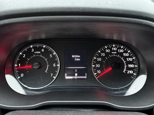 Dacia Duster - Afbeelding 9 van 30