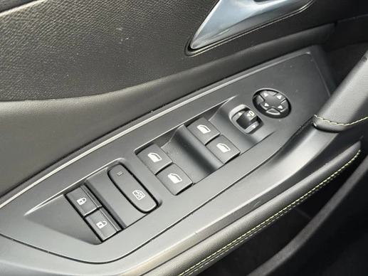 Peugeot 408 - Afbeelding 16 van 30