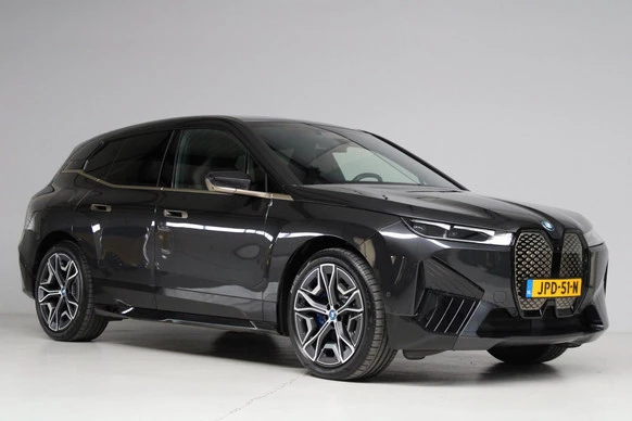 BMW iX - Afbeelding 18 van 30