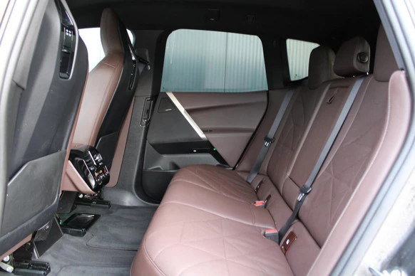 BMW iX - Afbeelding 21 van 30