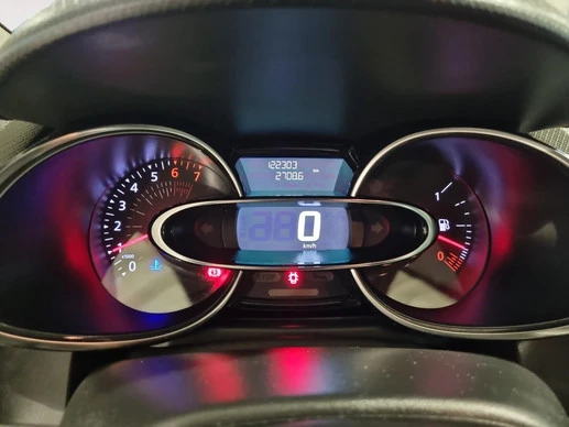 Renault Clio - Afbeelding 11 van 27