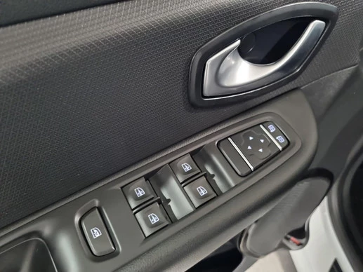 Renault Clio - Afbeelding 16 van 27