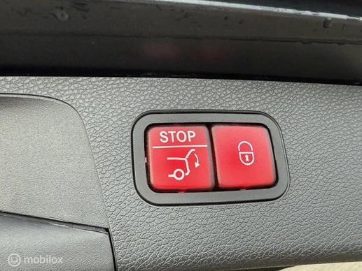 Mercedes-Benz E-Klasse - Afbeelding 29 van 30