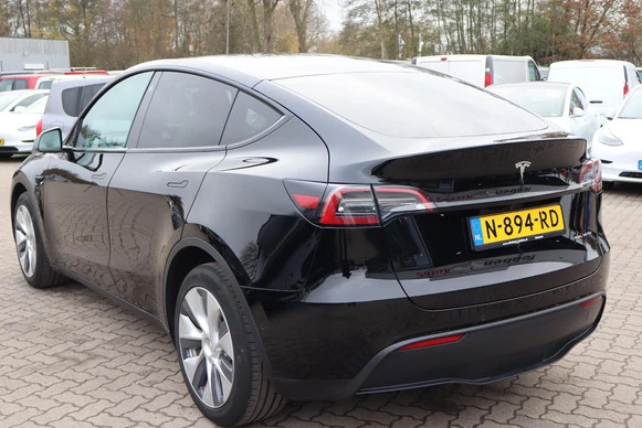 Tesla Model Y - Afbeelding 7 van 30