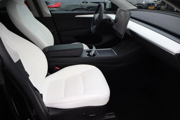 Tesla Model Y - Afbeelding 10 van 30