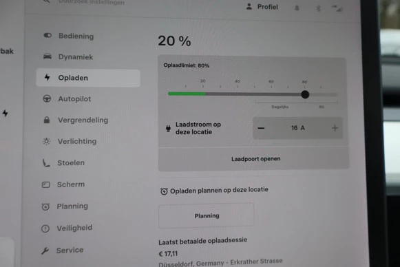 Tesla Model Y - Afbeelding 30 van 30