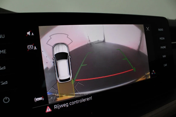 Škoda Kamiq - Afbeelding 8 van 30