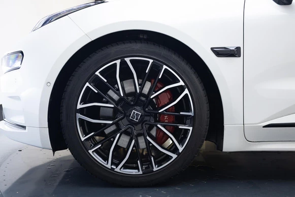 Zeekr 001 - Afbeelding 24 van 27