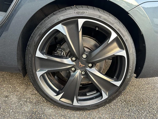 CUPRA Leon Sportstourer - Afbeelding 14 van 30