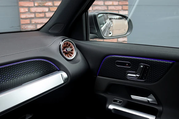 Mercedes-Benz EQB - Afbeelding 8 van 30