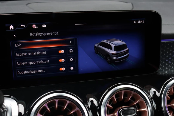 Mercedes-Benz EQB - Afbeelding 24 van 30