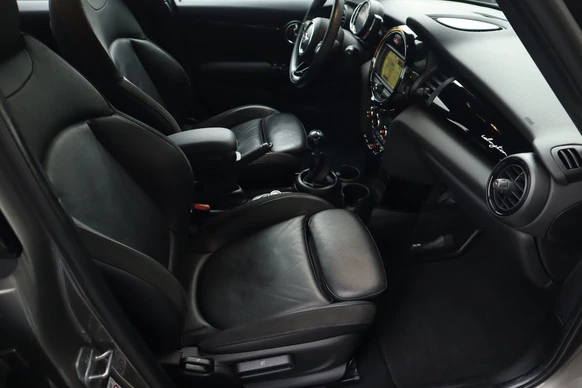 MINI Cooper - Afbeelding 14 van 30