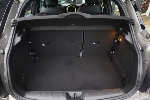 MINI Cooper - Afbeelding 23 van 30