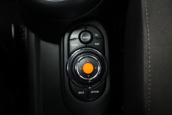 MINI Cooper - Afbeelding 24 van 30