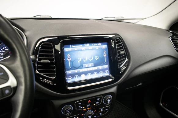 Jeep Compass - Afbeelding 15 van 30