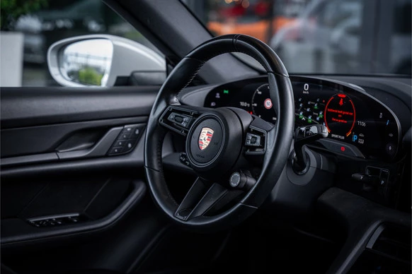 Porsche Taycan - Afbeelding 11 van 30