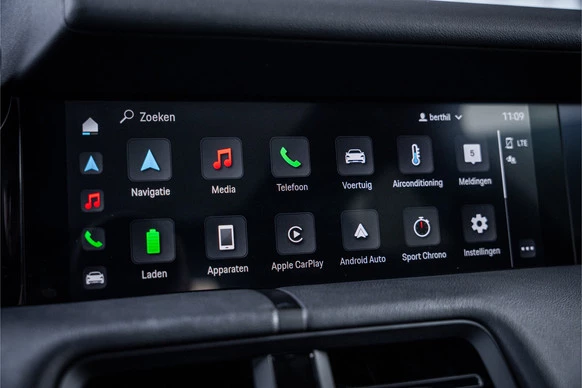 Porsche Taycan - Afbeelding 18 van 30