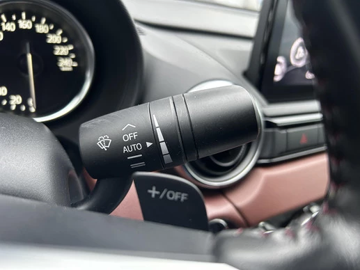 Mazda MX-5 - Afbeelding 20 van 30