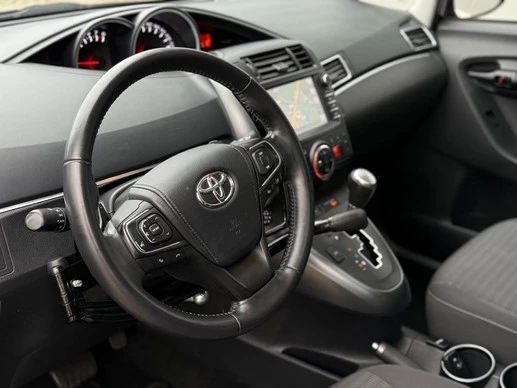 Toyota Verso - Afbeelding 2 van 17