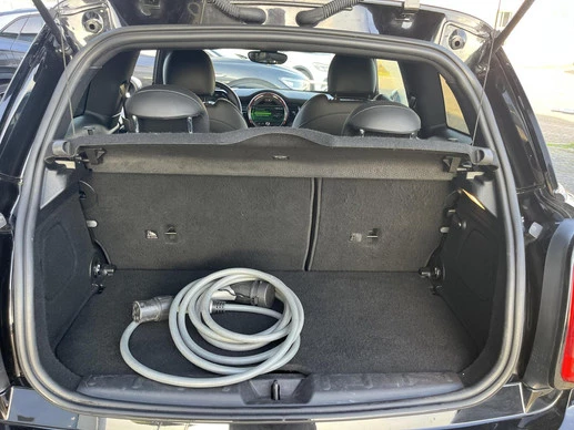 MINI Electric - Afbeelding 17 van 21