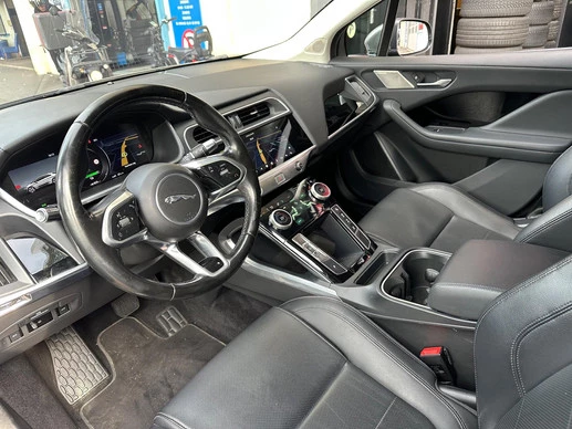 Jaguar I-PACE - Afbeelding 9 van 27