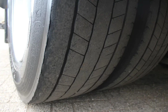 Iveco Stralis - Afbeelding 26 van 30