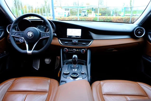 Alfa Romeo Giulia - Afbeelding 11 van 30