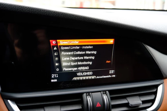 Alfa Romeo Giulia - Afbeelding 20 van 30